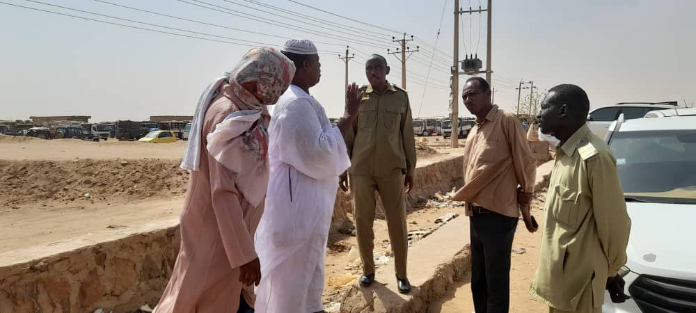 The Executive Director of Shendi locality inspects a number of drains following the rains the locality was exposed to.