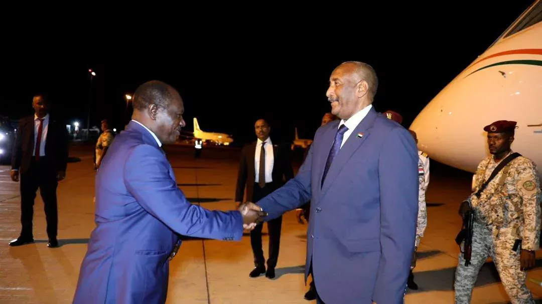 After his visit to Rwanda and Angola, the President of the Sovereignty Council returns to the country