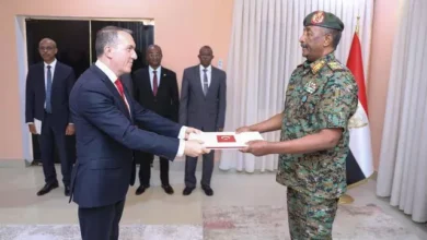 President of the Sovereignty Council receives credentials from Turkish Ambassador to Sudan