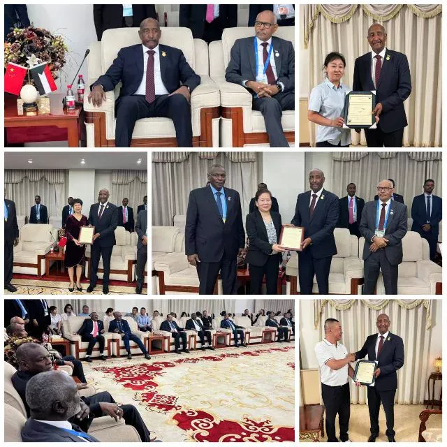 President of the Sovereignty Council visits the headquarters of the Sudanese Embassy in Beijing