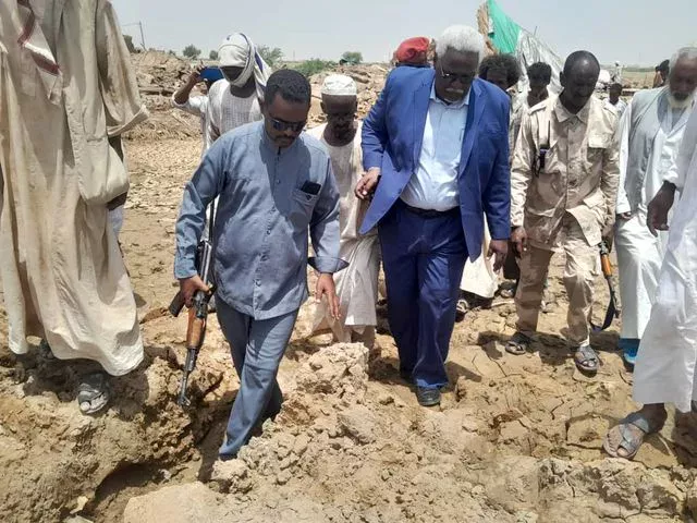 As for the governor of the Nile, while inspecting the flood-affected areas in Al-Ubaidiya, we want to turn the tone into blessing and cultivate every inch flooded with water. He announces the trend of changing the dominant traditional building style in light of climate change.