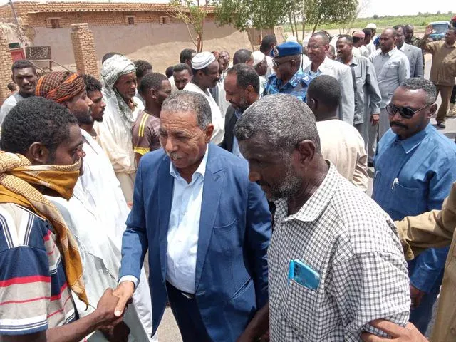 Northern Governor inspects people affected by rain and floods in Umm Al-Qura area