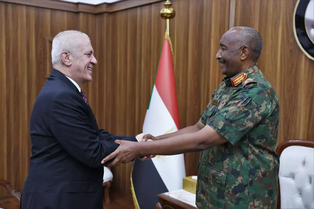 President of the Sovereignty Council meets with Palestinian Ambassador to Sudan