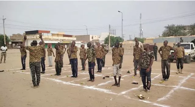 Reserve Forces Hold Race for Reserve Recruits