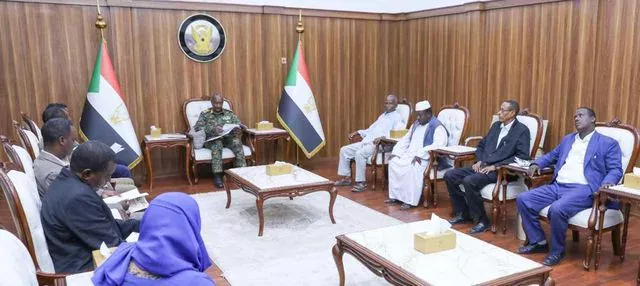 The President of the Sovereignty Council meets the delegation of the Beja Graduates Conference in Eastern Sudan