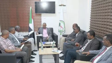 In a meeting with the Sudanese Society for the Care and Location of Liver Transplants, the Federal Minister of Health appreciates the role of specialized societies in the development of medical services.