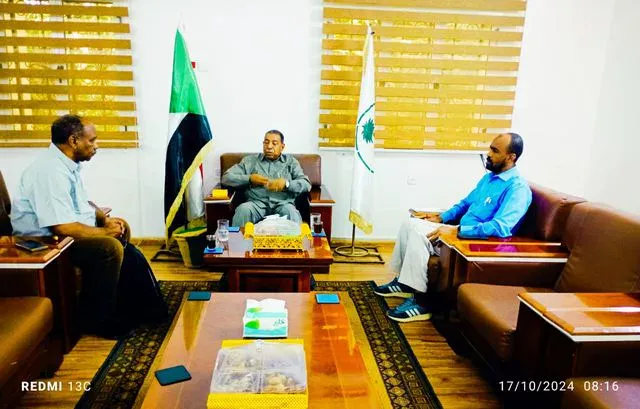 Northern Governor discusses future plans and education issues with UNICEF Office Director