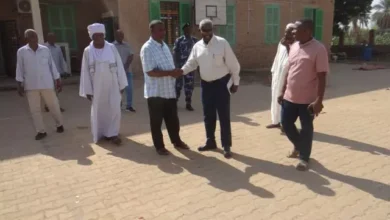 The Minister of Education in charge of Nile State inspects the proposed Sudan Secondary School Certificate Examination Testing and Correction Center in Atbara.