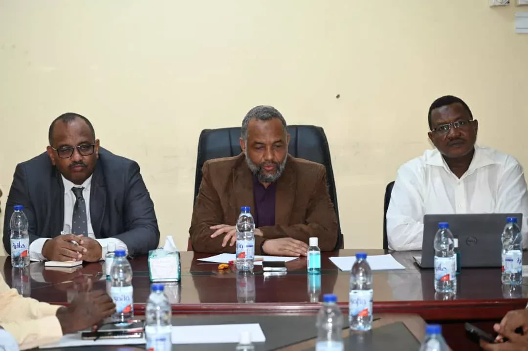 As part of his field tours, the Federal Minister of Health: inspects the services of the federal ministry in Kassala State