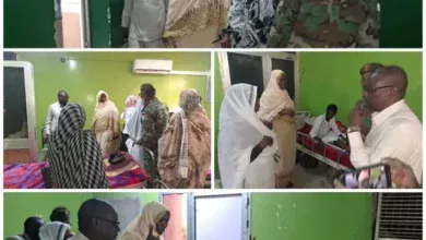 Sudan Liberation Army delegation inspects wounded during operations at Dongola Military Hospital