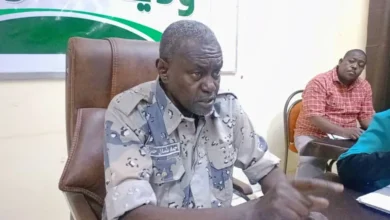 A decisive meeting of the Khartoum governor set a deadline to reconcile the conditions of the owners of shops under construction in the Sabreen market.