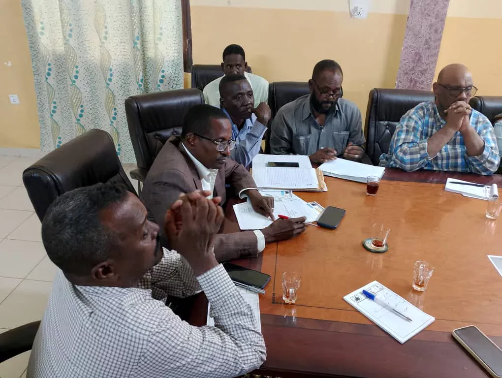 As part of solving the water problem of Sheyakhti, Google and Urwan, Dalqo executive meets the social responsibility projects committee