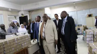 Minister of Justice praises the efforts of the Central Bank of Sudan in the process of replacing the currency