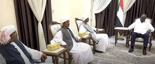 Vice Chairman of the Sovereignty Council appreciates the role of the Batahin tribe in the Battle of Karama