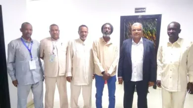 The Minister of Culture of the Nile praises the positions of the national artist Atef al -samani and appreciates the role of cultural entities in the battle of dignity