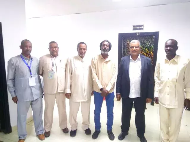 The Minister of Culture of the Nile praises the positions of the national artist Atef al -samani and appreciates the role of cultural entities in the battle of dignity