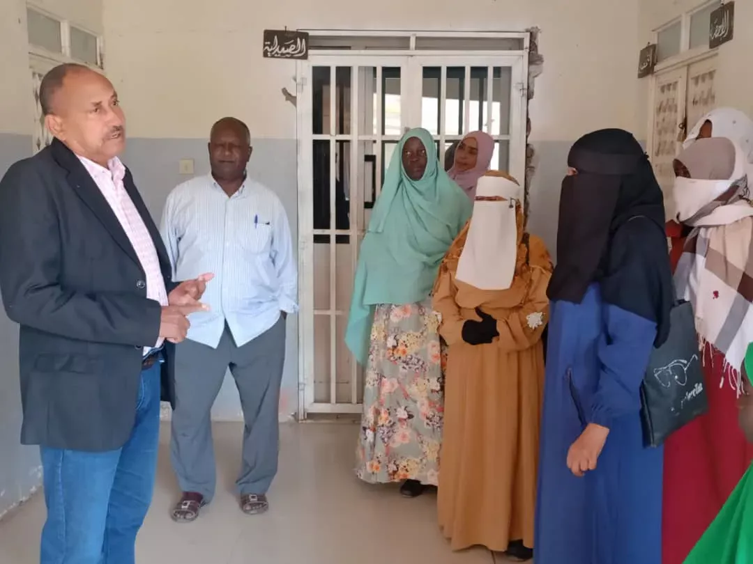 The Minister of Health in charge of Sennar is on the progress of work in the hospital and in Dalah in the locality of Al-Suki