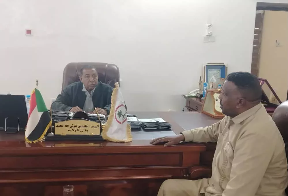 The Northern Governor discusses the results of his visit to Port Sudan with the coordinator of twins and expatriates
