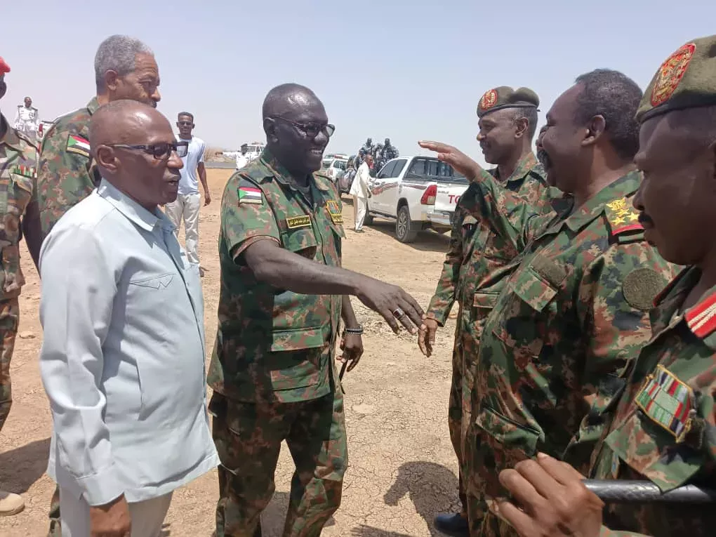 And at Nile Blanc records a visit to the local deaum, during which he is held on the conditions of security and service and reveals the future program of the government of the government of the State