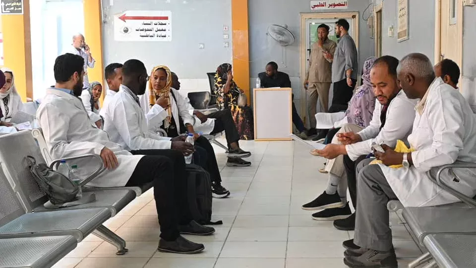 The Council for Medical Specializations hold the exams for the second part of the clinical doctorate in ophthalmology at Makkah Hospital in Port Sudan