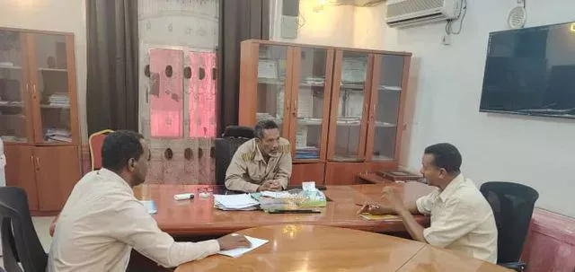The Executive Director of the Locality of Atbara is on health insurance efforts to introduce 200 families with the Sudanese company for mineral resources