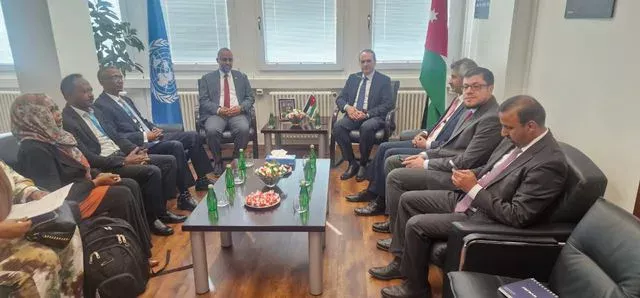 The Federal Minister of Health meets his counterparts in Qatar and Jordan in Geneva