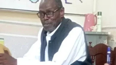 The director of the main stage of the Ministry of Education listens to detailed reports on the progress of the educational process in the State