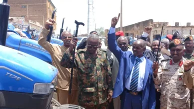 Wali Sennar witnesses the inauguration and delivery of tractors with financing from the Savings and Social Development Bank - Sinja Branch