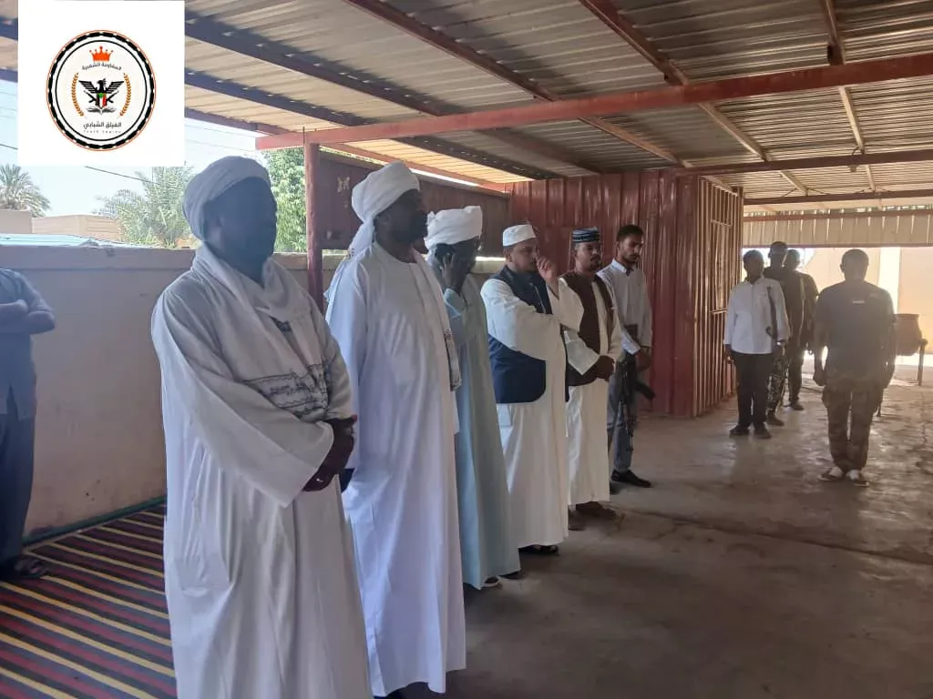 Dr. Makkawi Al -Khair Al -Haqaq, Executive Director of the Locality of Dongola and Deputy Chief of Popular Resistance in the State: at the heart of the event, they inspect the attractions and provide moral support and in Dongola forces