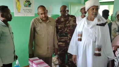 Representative of the Governor of Sennar, the Minister of Health in charge of Sennar, is held on the day of free treatment in the village of Angvayo and neighboring villages