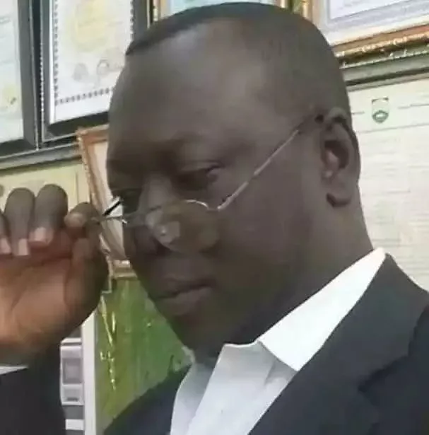 Shambat shakes the dust for herself and the neighbor of Al-Saeed is happy ✍️ Aladdin Muhammad Abkar