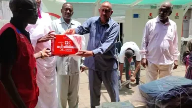 The Minister of Health of Sennar, the representative of the governor, inaugurates the project to support schools, which includes the school library, 6,000 pounds, 30 office chair