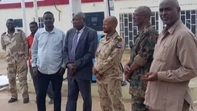 The director of the agricultural bank Sennar 'Blue Nile preaches the two farmers and the jacket and the Minister of Resources and Economic Development rents funding and stimulates farmers