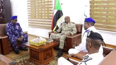 The Governor of the North meets the director of the Federal Rapid Traffic Department