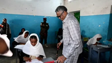 The start of the bridging examinations of primary certificates in Al -Qadarif, with the participation of more than 8,000 students