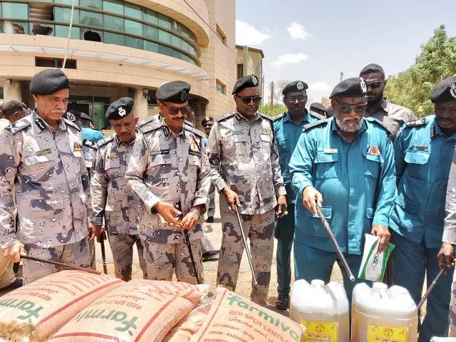 The Director General of Customs Forces receives customs customs customs customs