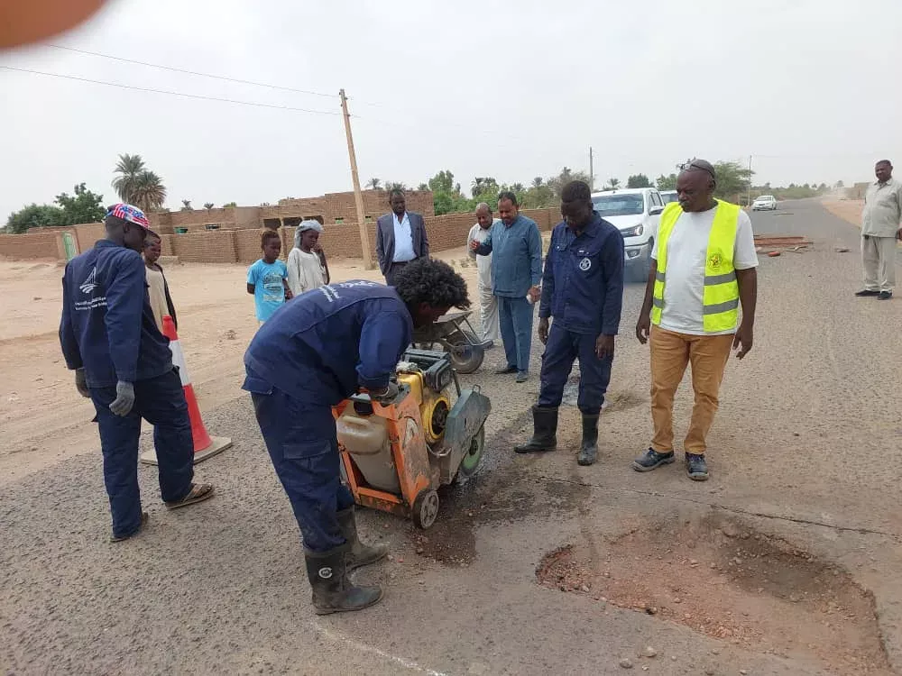 The Minister of Infrastructure and the CEO of Berbers are held on the global services of the premises
