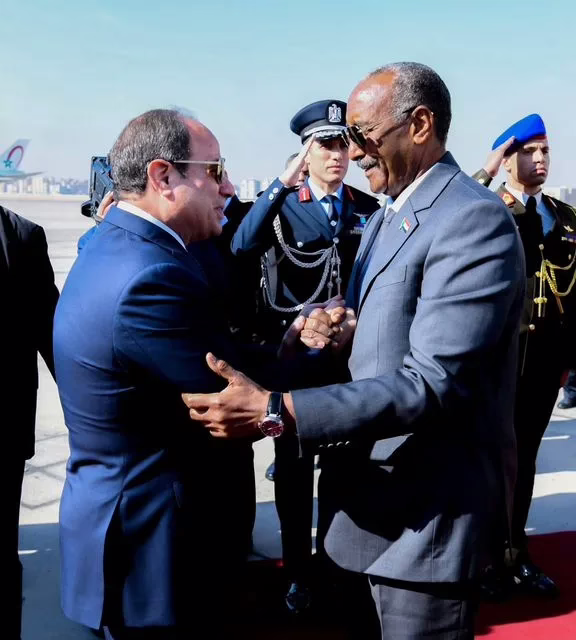 Al-Burhan arrives in Cairo on official visit to discuss bilateral relations with Egypt